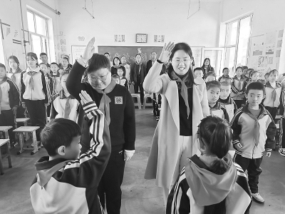 <br>          长治市潞州团区委创新载体，在青少年中广泛开展党史学习教育。<br><br>        