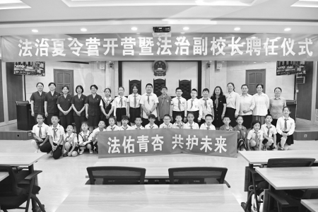           改革蹄疾步稳、青年活力迸发。 图片由共青团太原市杏花岭区委提供        