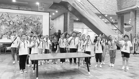           夏令营紧紧围绕“石榴籽一家亲”主题开展 图片由团运城市委提供        