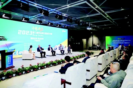           多位专家探讨如何让自行车赛事助力太原高质量发展 本报记者 胡远嘉 摄        