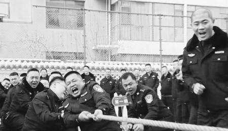           用实际行动诠释忠诚        
