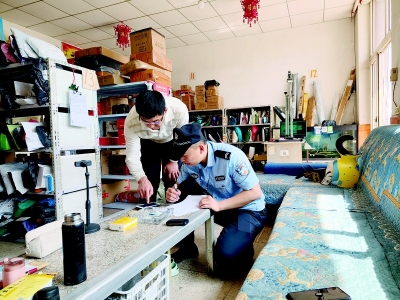           积极开展反诈宣传 图片由太原市公安局提供        