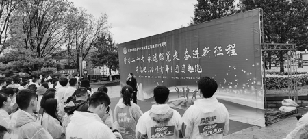           创新服务青年工作方法，提升服务青年质量。 图片由共青团长治市潞州区委提供        