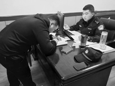           为民分忧，守护一方平安。 图片由受访者提供        