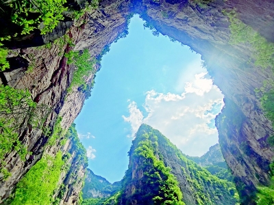          八泉峡 本报记者 李芸红 摄        