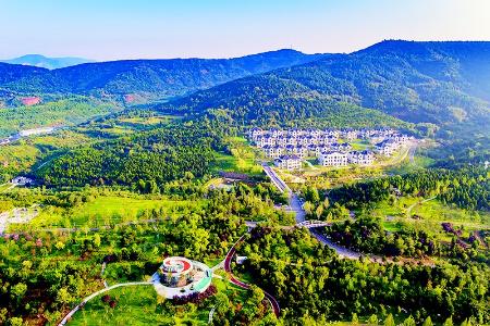           白马寺山高端康养示范区        