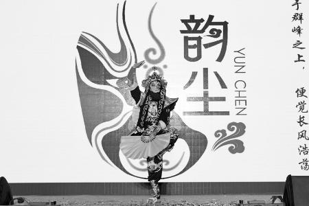           演出精彩纷呈 图片由山西工程科技职业大学团委提供        