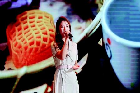           持梦为麦，声动未来。 本报记者 刘琴 摄        