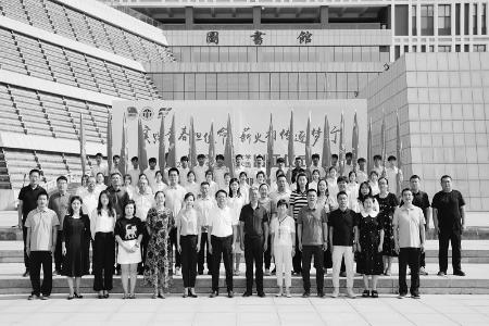           山西工程科技职业大学团委广泛动员青年建功新时代，为奋力推进中国式现代化挺膺担当。本版图片均由山西工程科技职业大学团委提供        