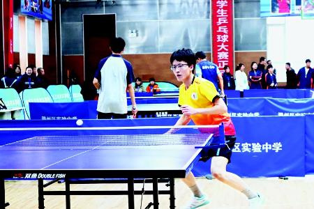           展示自我、挑战自我。 见习记者 路诗洁 摄        