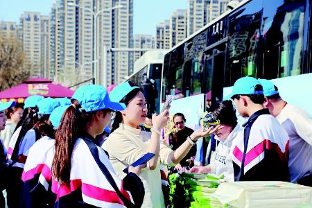           图片由太原市晋源区融媒体中心提供        