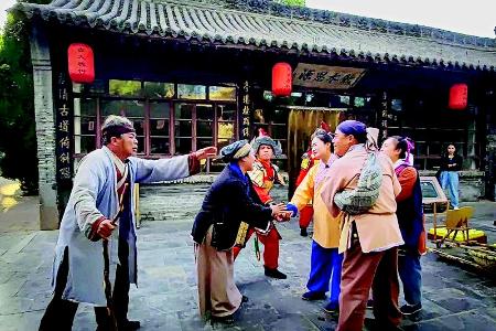           观看实景剧，沉浸式体验移民历史。 图片由洪洞大槐树景区提供        