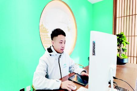           用青春与汗水书写奋斗篇章 图片由受访者提供        