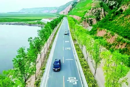           黄河一号旅游公路忻州段        