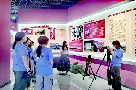           生动实践淬炼信仰 图片由山西传媒学院新闻传播学院提供        