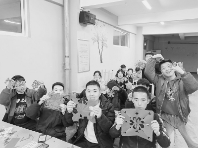               山西青年职业学院团委统筹谋划学院共青团工作，聚力提升共青团组织的大局贡献度。本版图片均由山西青年职业学院团委提供        