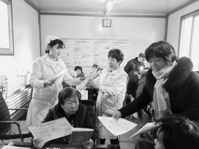           坚守从医初心，热忱服务患者。        