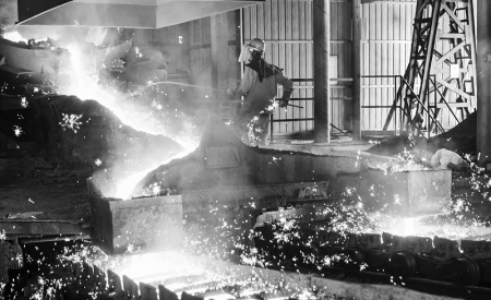           太谷农商银行及时授信，为玛钢企业送来“及时雨”。 图片由省农信社提供        