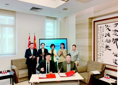           签署旅游企业合作协议书 图片由山西省文化和旅游厅提供        