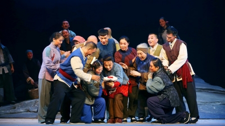           上党梆子《太行娘亲》剧照 图片由山西省文化和旅游厅提供        