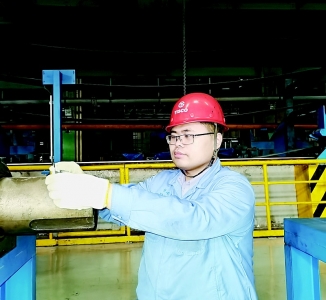 将青春挥洒在基层 本报记者 康乐 摄