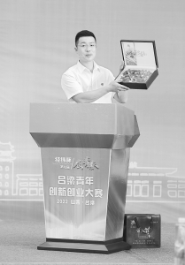          “有梦想，留吕梁，一起创”图片由团吕梁市委提供        