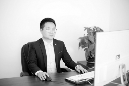           用奋斗书写动人故事 图片由受访者提供        