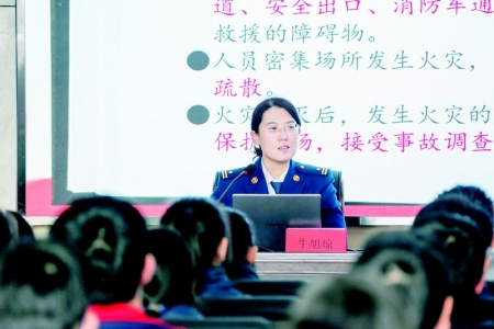           探寻火灾真相，付出再多也值得。        