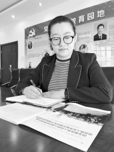           撑起了矿井的“半边天” 图片由受访者提供        