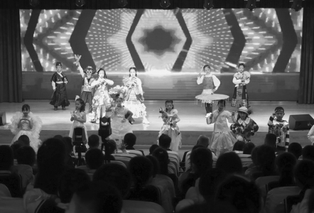           孩子们奇思妙想的小发明 图片由小店区融媒体中心提供        