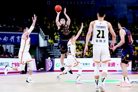           本报记者 胡远嘉 摄        