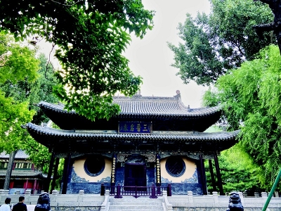           晋祠 本版摄影 本报记者 任小芳 赵媛婷        