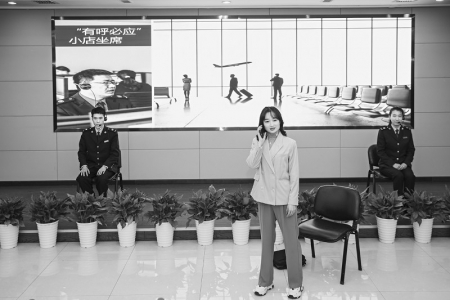           “并税易办”情景演绎引围观        