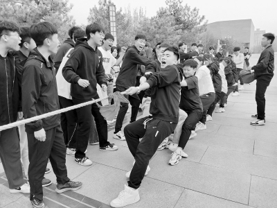           “趣”享运动，“味”你加油。        