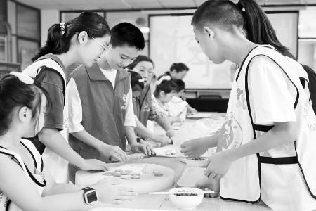 一场沉浸式实践活动,让孩子在体验中成长。 图片由太原市尖草坪区兴安社区提供