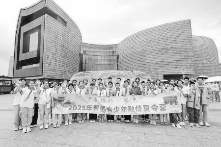           本版摄影 本报记者 胡远嘉        