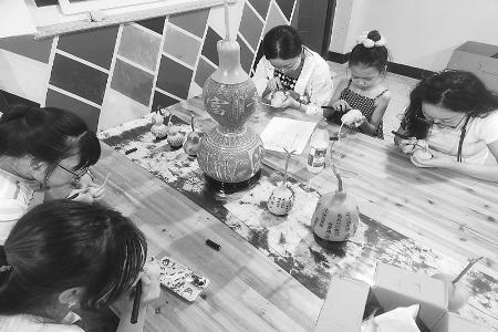           青年夜校助力青年发展        