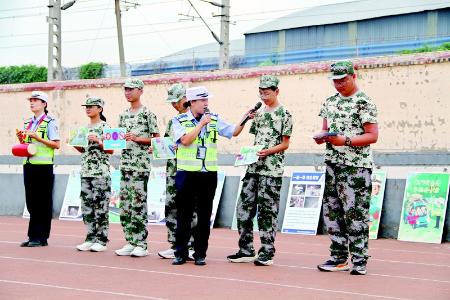          安全宣传不停歇 图片由通讯员李东兴提供        