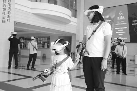           沉浸式体验临展活动 图片由太原市小店区融媒体中心提供        