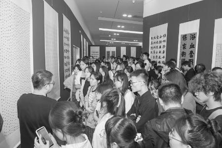           实习生 南嘉豪 摄        