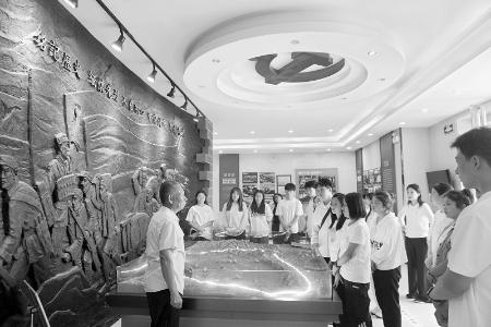           研学活动强化思想政治教育 图片由团闻喜县委提供        