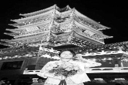 既能埋首书斋，也能舞动青春。图片由受访者提供