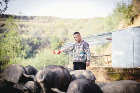 沉淀初心，收获成长。 通讯员 栗玉杰 摄