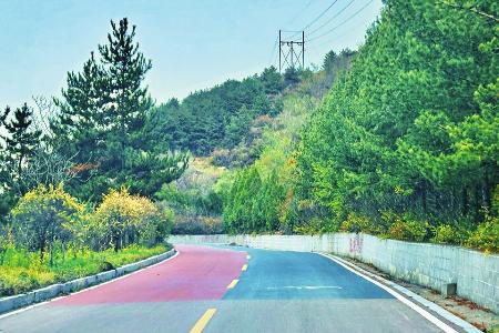 太行一号旅游公路太原段 本组摄影 本报记者 任小芳