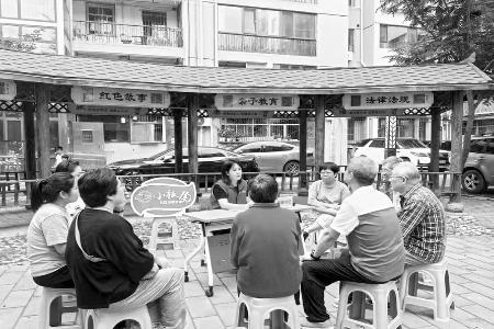 面对面听居民诉求，点对点解决难题。 图片由受访者提供