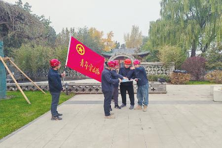 青春汗水挥洒在筑造精品的攻坚一线 图片由山西建投集团提供