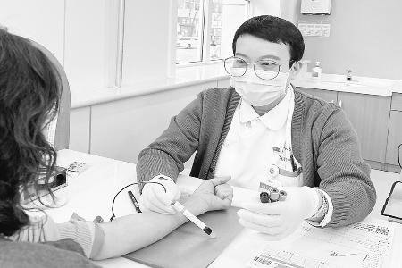 用行动践行医者誓言