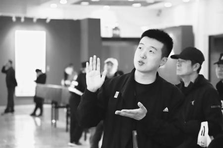 青年书法家在砚田默默耕耘30余年余年 图片由受访者提供