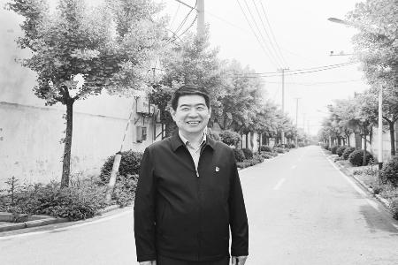 王晋刚带领关村实现蝶变