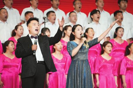 艺术节贴合校园底蕴、贴近学子生活 图片由山西工商学院提供